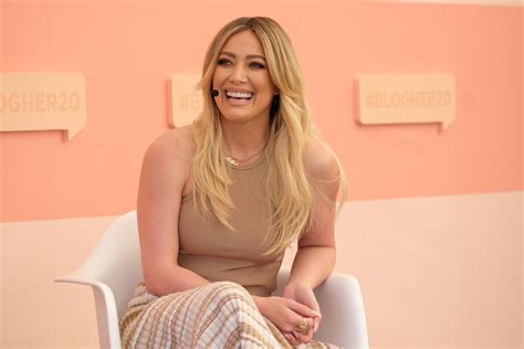 hilary duff leaked|Hillary Duff Poses Fully Nude For a Photoshoot (Pictures)